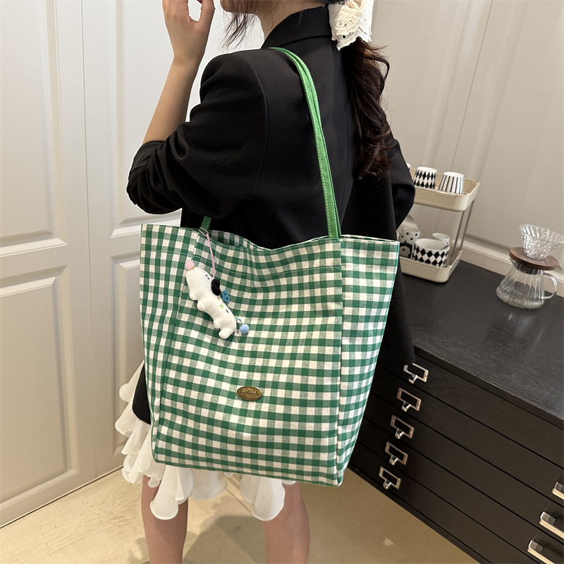 Fresh color-blocking double-sided canvas bag, large-capacity embroidered high-end single-shoulder bag, sweet checkered bag, student commuting bag Specification drawing