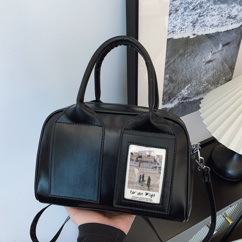 Korean trendy hand-held shell bag 2025 new spring simple and fashionable single-shoulder bag with a niche high-end feel crossbody bag full figure