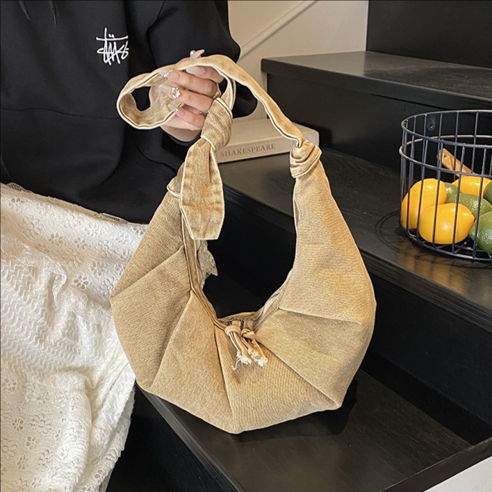 2025 New Forest-themed large-capacity versatile solid color dumpling bag for women's casual, simple and lightweight nylon fabric single-shoulder bag full figure