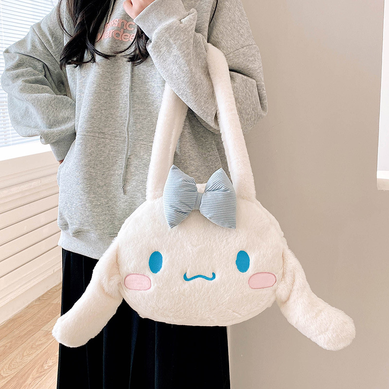 A cute Japanese-style cartoon bag for both hand and shoulder use, a sweet and large-capacity plush crossbody bag for class Specification drawing
