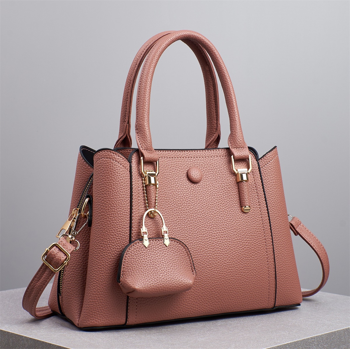 Foreign trade solid color mother-and-child bag quality women's bag 2025 new style fashionable patchwork women's bag large capacity single-shoulder crossbody bag Application Scenario