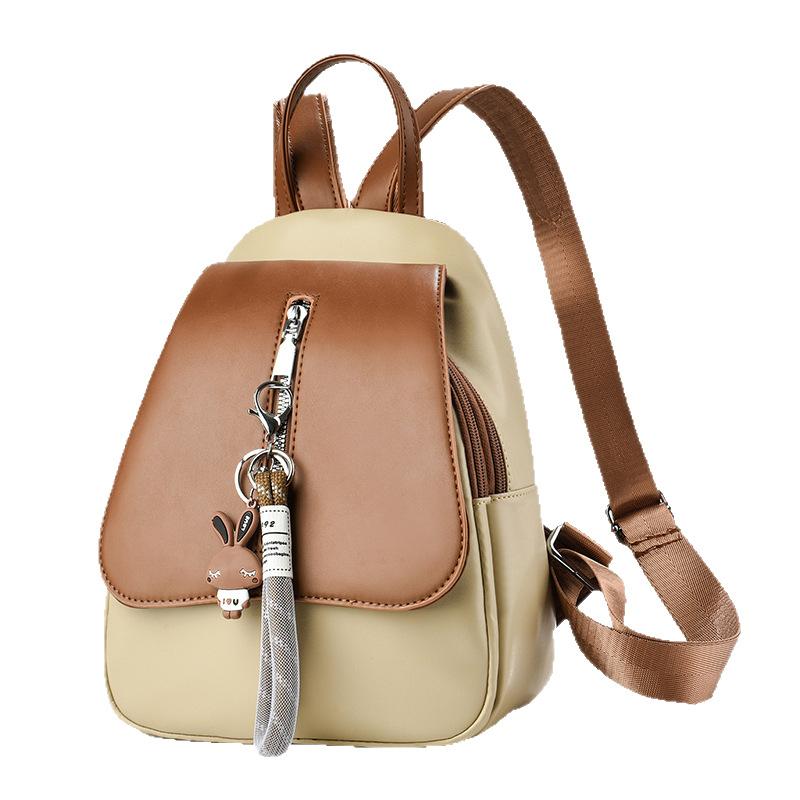 New cute color-blocking backpack, large-capacity bag, trendy, fashionable, high-end, versatile commuting backpack for women Item Picture