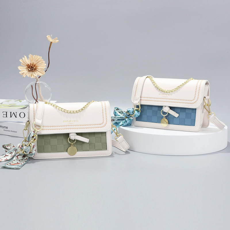 The new summer 2023 trendy women's bag with a checkered chain bag and a silk scarf crossbody bag details Picture