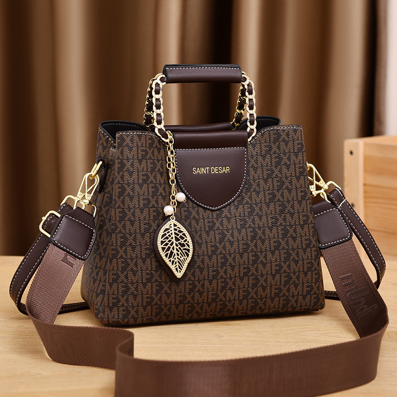 New cross-border trendy and high-end women's handbags, fashionable printed handbags, women's bags, crossbody bags, large-capacity bucket bags full figure