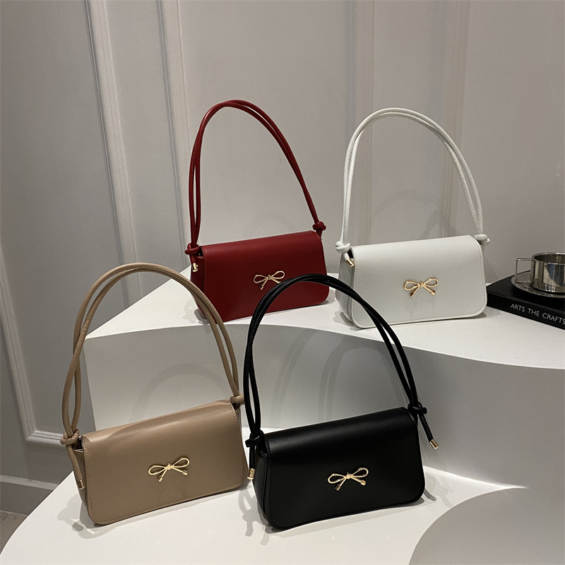 Summer Edition Women's Beauty 2025 New casual bow, fashionable, niche, versatile and stylish single-shoulder crossbody bag Application Scenario