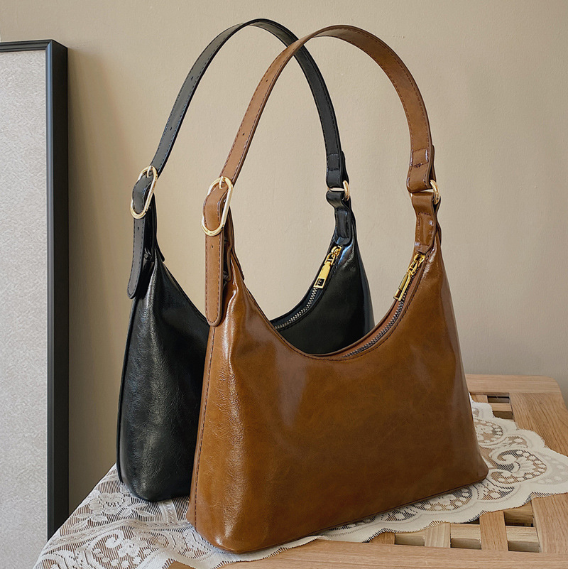 Cross-border retro niche bag for women 2025 new style, trendy and versatile, fashionable baguette bag, high-end single-shoulder armpit bag Specification drawing