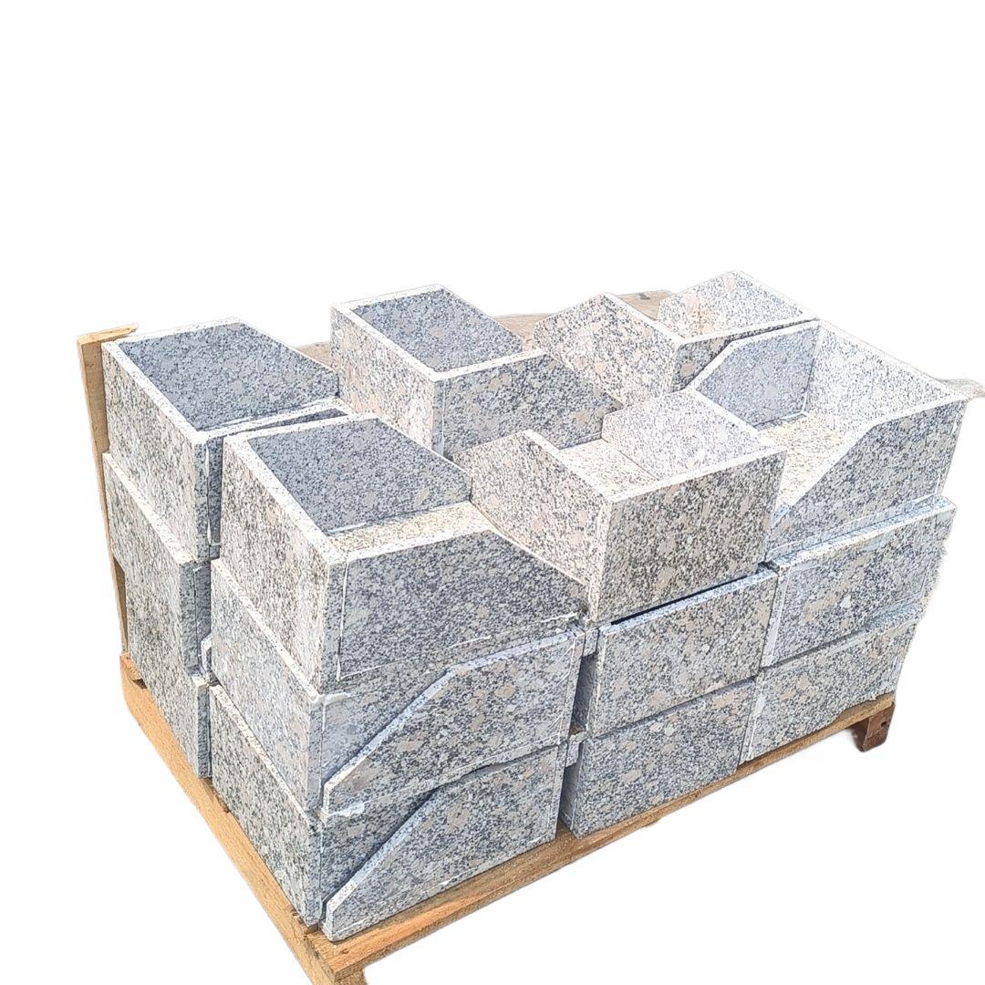 Water dustpan, outdoor rainwater, marble and granite water dustpan, downspout, rainwater dustpan connected below the drainage pipe. Item Picture