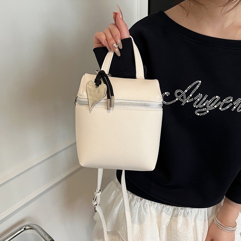 High-end lychee pattern bag for women 2025 new style, fashionable and versatile shoulder bag, stylish and light luxury crossbody bag details Picture