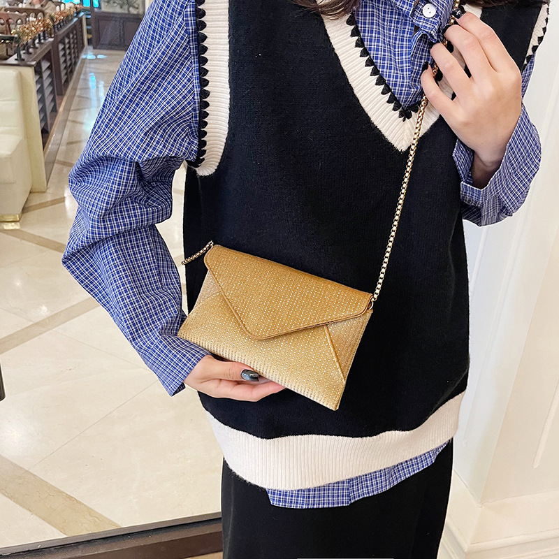 Niche envelope women's bag 2025 Korean style fashionable single-shoulder crossbody bag, underarm women's bag, casual and simple bag details Picture