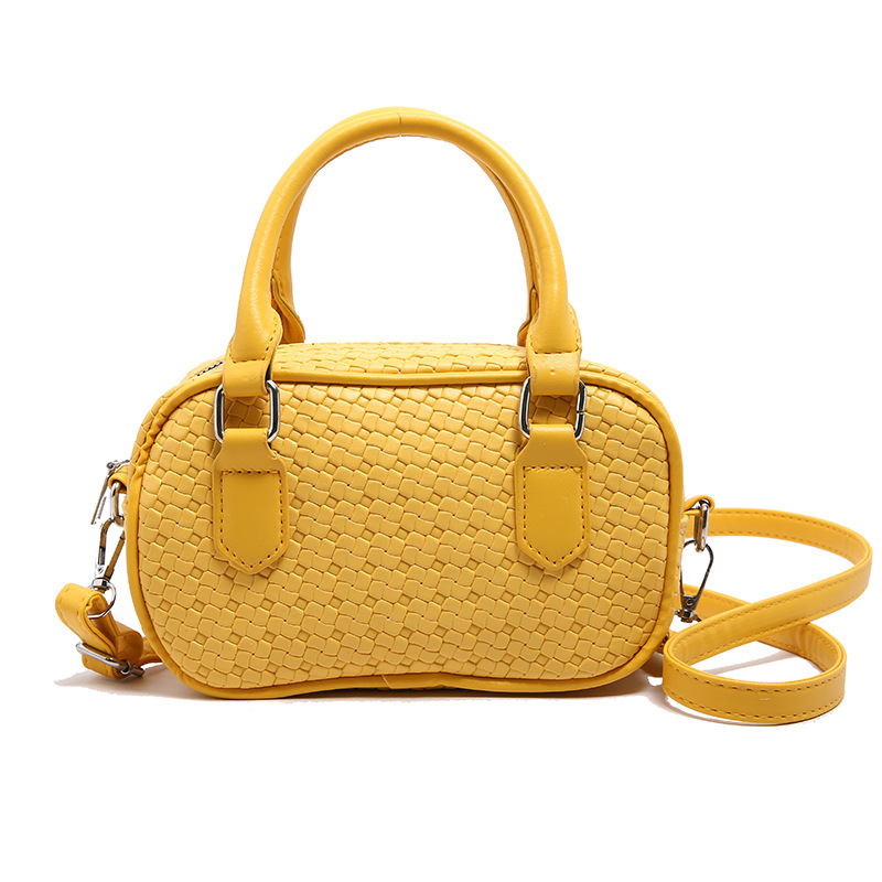 Korean minimalist handbag 2024 new style, niche and stylish Boston bowling bag, retro single-shoulder crossbody bag Item Picture