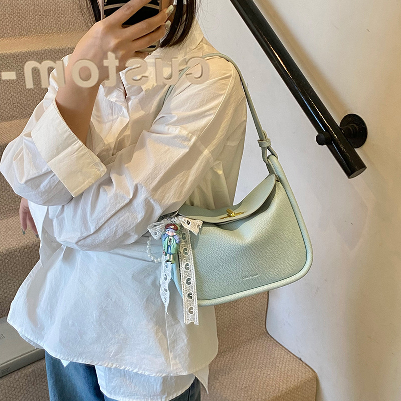 Niche design toast bag for women, 2025 new Korean lychee pattern handbag, commuting single-shoulder crossbody pillow bag Specification drawing