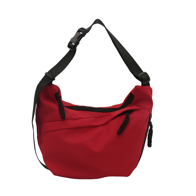 The 2024 new style of the casual large-capacity tote bag is a fashionable and simple cross-body commuting bag with a laid-back style for students during class Item Picture