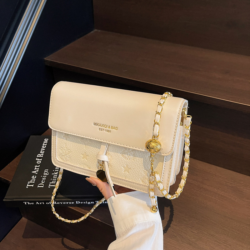 Fashion small bag 2025 New style stylish single-shoulder bag crossbody bag, women's quality small square bag, simple Japanese and Korean casual bag full figure