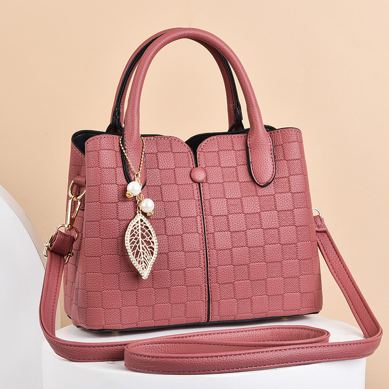 The 2022 new stylish, trendy and elegant bag for middle-aged women, a large-capacity crossbody handbag for mothers Specification drawing