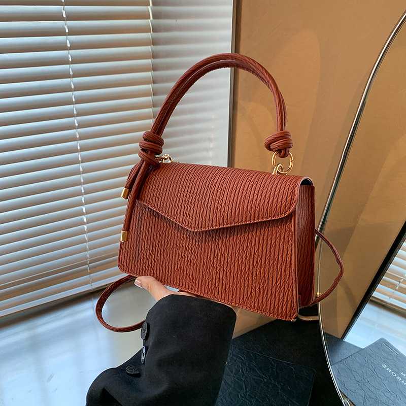 Textured, fashionable and simple handbag 2024, embossed, fresh and sweet, single-shoulder crossbody bag, trendy small square bag for women full figure