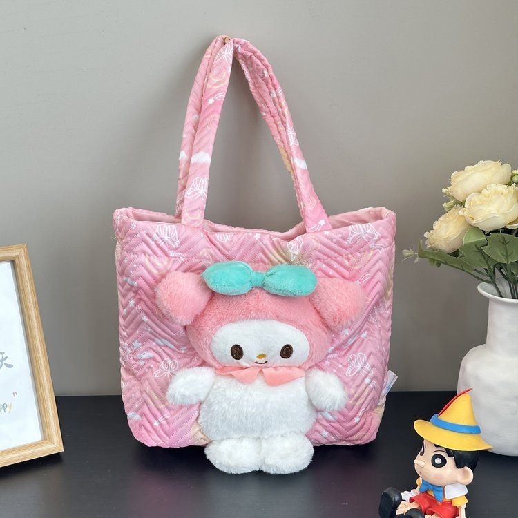 Sanrio cartoon doll shoulder bag, Kuromi plush bag, claw machine doll, large capacity plush toy handbag Specification drawing