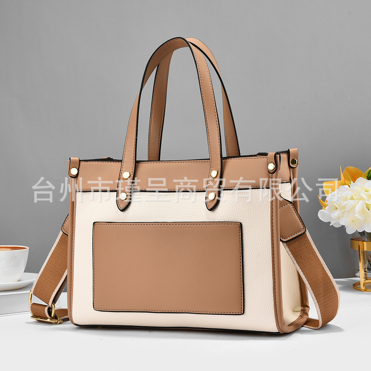 2023 New women's tote bag, large-capacity color-blocking single-shoulder bag, commuter fashion women's single-shoulder crossbody bag full figure