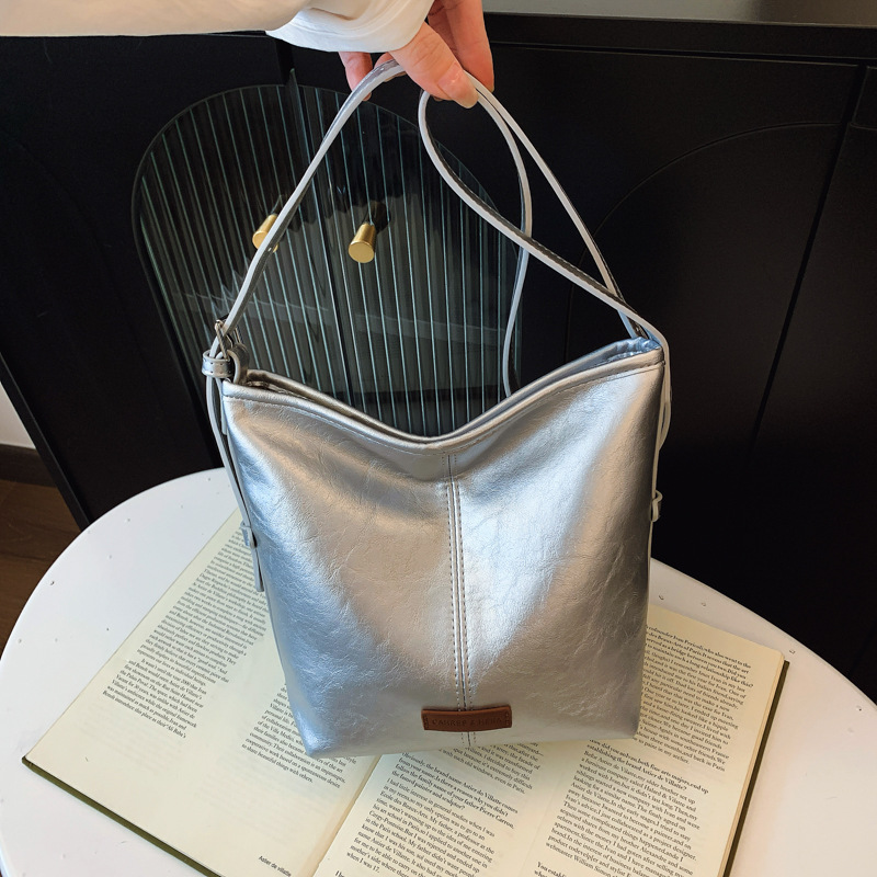 Cross-border solid color PU soft leather bucket bag, retro casual single-shoulder bag, 2025 new style women's bag, fashionable and versatile crossbody bag Specification drawing