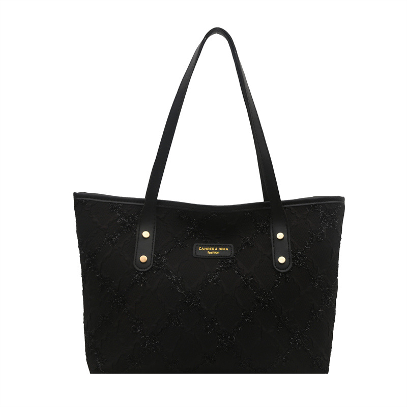 Cross-border commuting simple diamond-shaped bag 2025 New style, fashionable large capacity, casual and stylish single-shoulder tote bag for women Item Picture