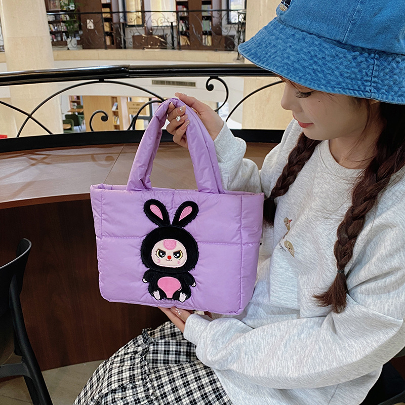 New cute and soft girl doll handbag, high appearance level, single-shoulder crossbody bag, travel loose change makeup bag Specification drawing