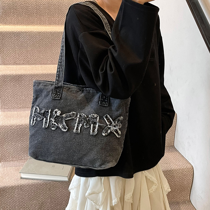 Casual and fashionable women's 2025 new denim large-capacity tote bag, texture and niche design single-shoulder bag Specification drawing