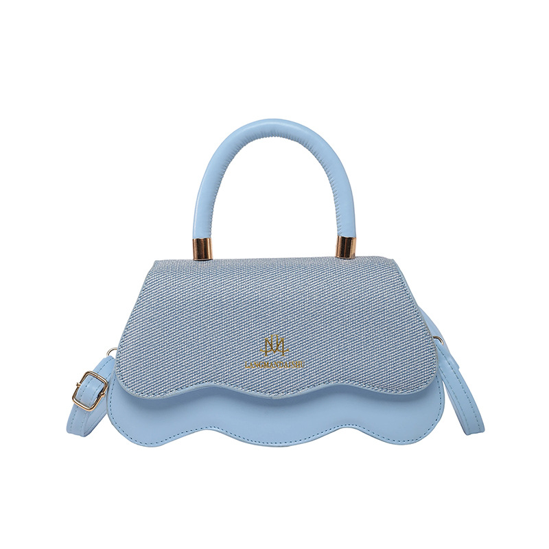 Casual hand-held small square bag, a trendy and retro small bag for women, a new summer 2025 fashionable and casual crossbody bag Item Picture