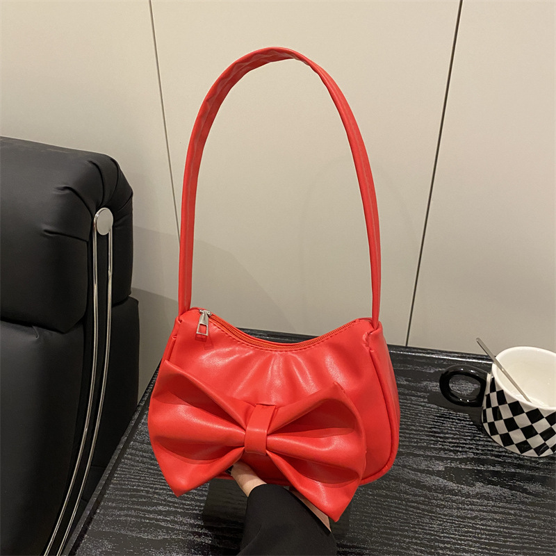 The new Chanel style elegant and sweet women's bag is a Korean-style trendy small bag with a bow-shaped texture and a single-shoulder bag full figure