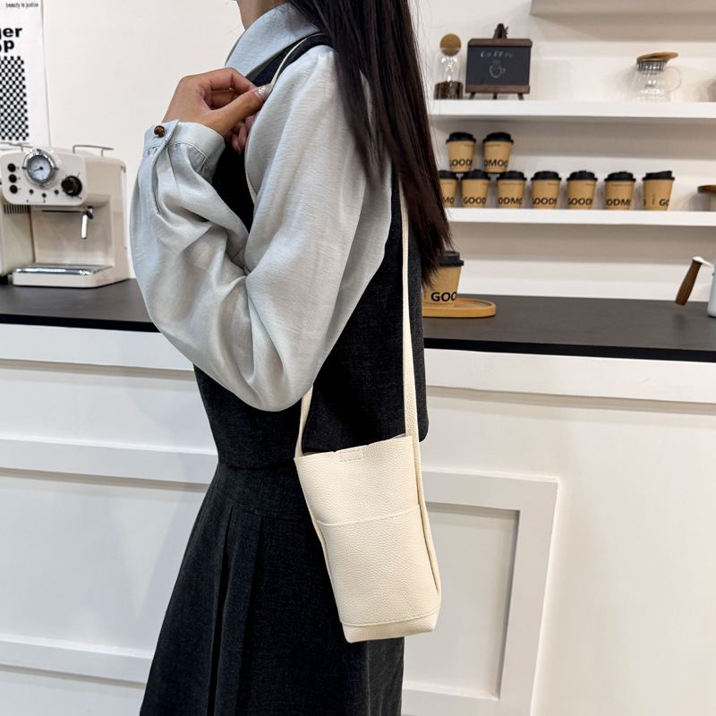 2025 Four Seasons Small Bag Mobile phone Bag, fashionable and versatile single-shoulder crossbody bag, lychee pattern small bag texture crossbody bag Specification drawing