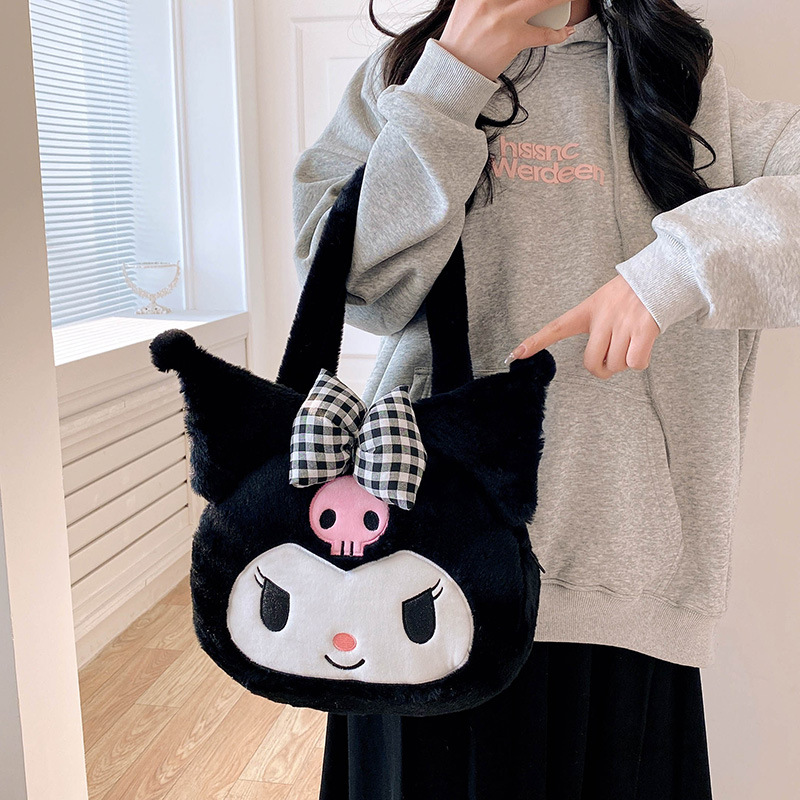 A cute Japanese-style cartoon bag for both hand and shoulder use, a sweet and large-capacity plush crossbody bag for class details Picture