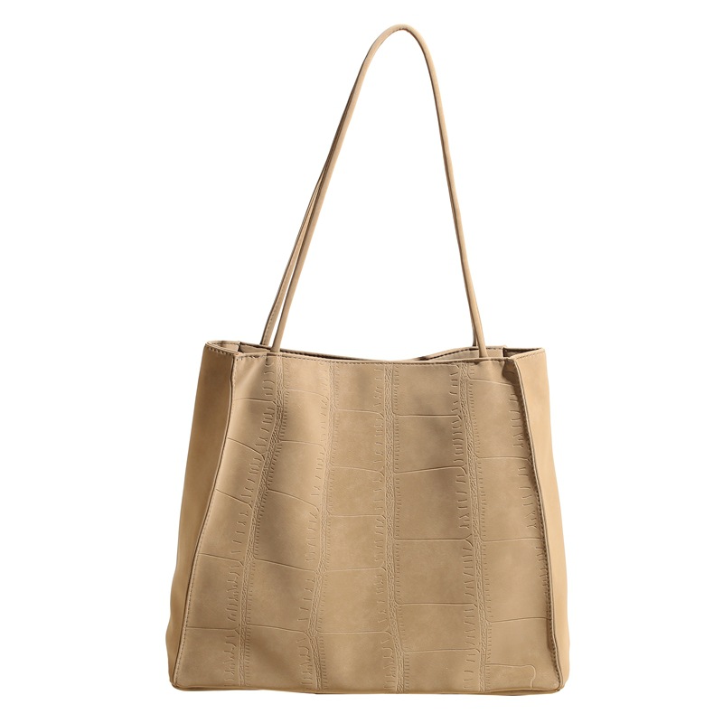 The 2024 new retro and trendy tote bag, a large-capacity single-shoulder bag, exudes a sense of sophistication and is a versatile commuter bag for women Item Picture