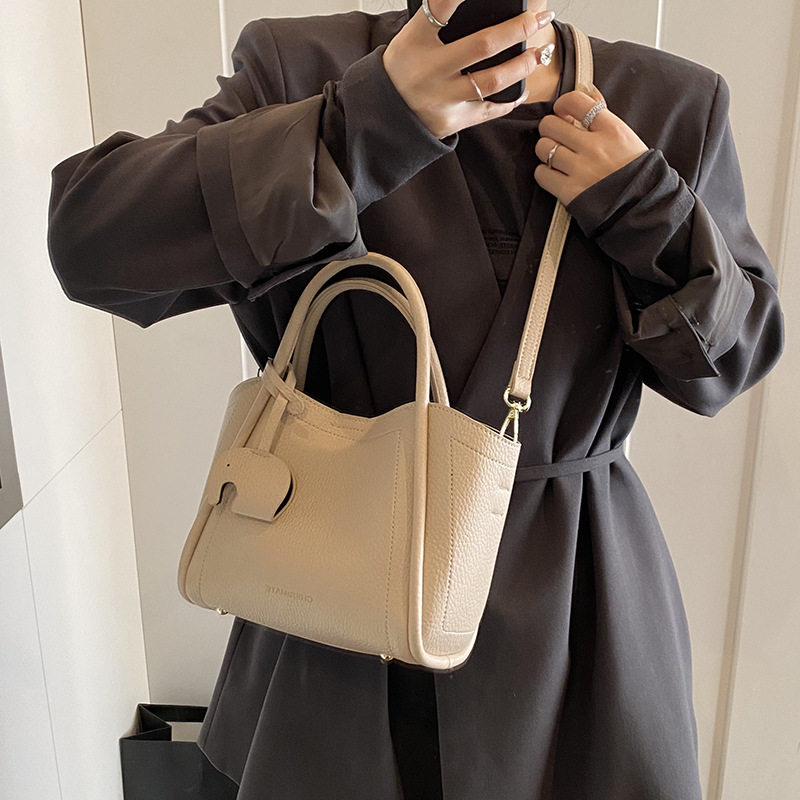 High-end soft leather bag for women 2025 new style, fashionable and versatile hand-held bucket bag, casual and simple crossbody bag Specification drawing
