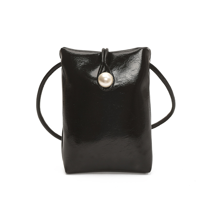 Pearl buckle bucket bag for women, 2025 new style, trendy Korean niche single-shoulder bag, high-end and stylish crossbody bag Item Picture