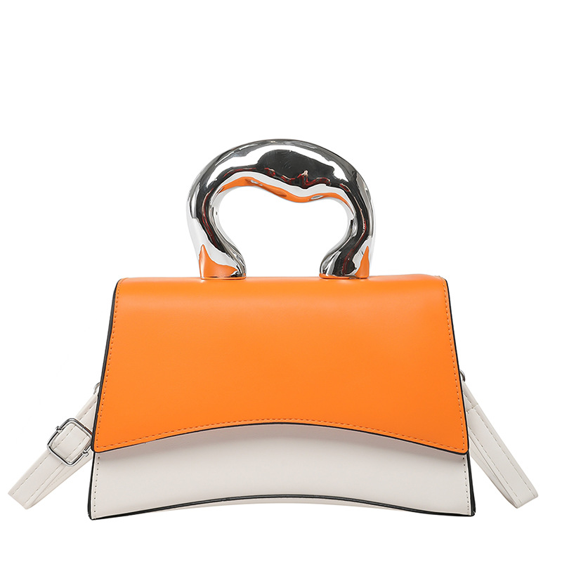 In 2025, the new decorative patchwork small bag is in vogue for women. It's a trendy crossbody bag and a fashionable hand-held small square bag Item Picture