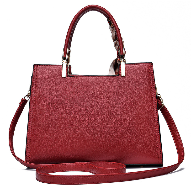 Mom's Bag 2024 Wedding Middle-aged Bag, Grandma's Wedding Red Women's Bag crossbody handbag, high-end wedding bag details Picture