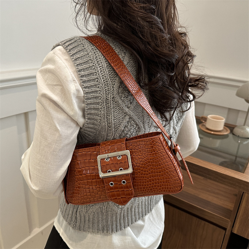 Niche and simple design small square bag 2025, a fresh and elegant women's bag, casual, fashionable and versatile single-shoulder bag, crossbody bag details Picture