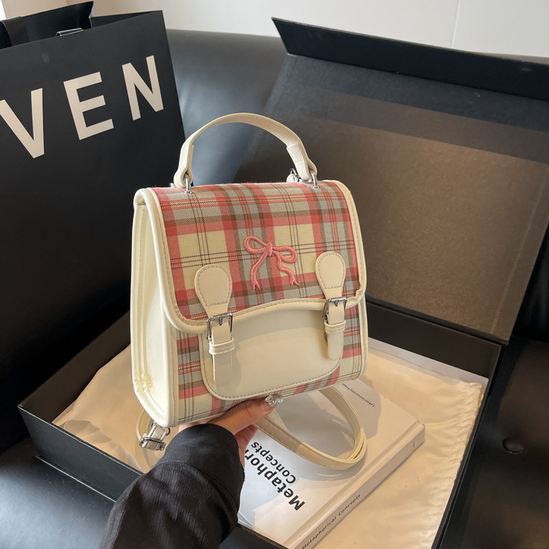 2024 New Korean-style cute girl checkered backpack, ins student small backpack, hand-held niche girl schoolbag Specification drawing