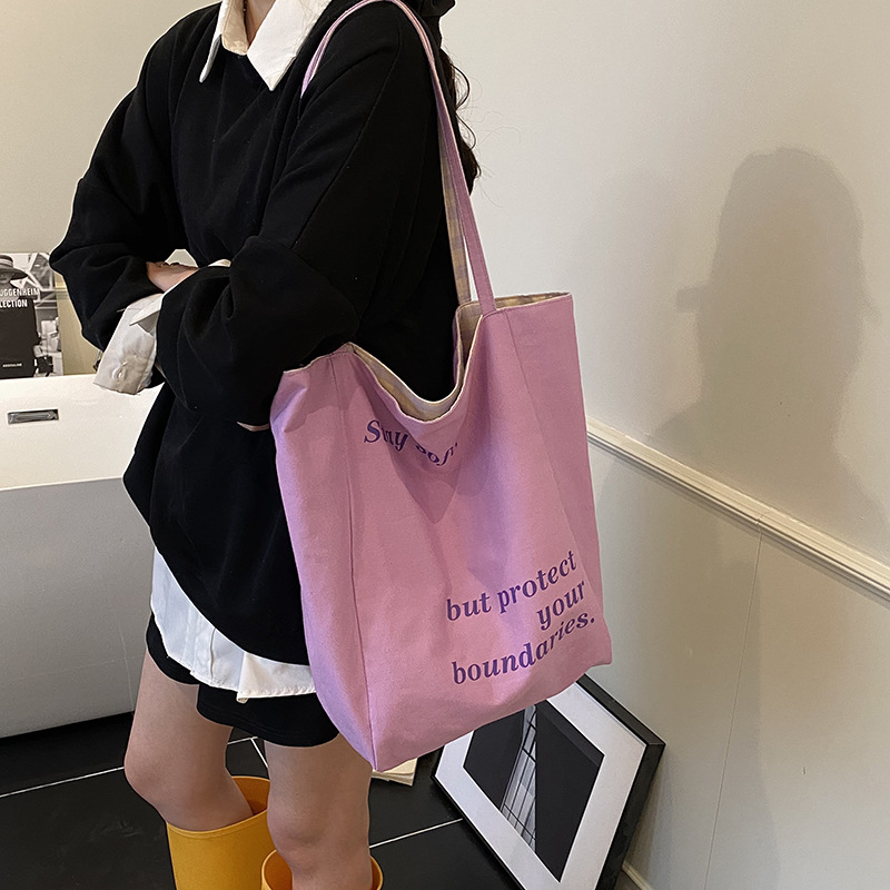Korean InS-style embroidered letter puppy single-shoulder bag, large-capacity tote bag, female student commuting bag for class Application Scenario