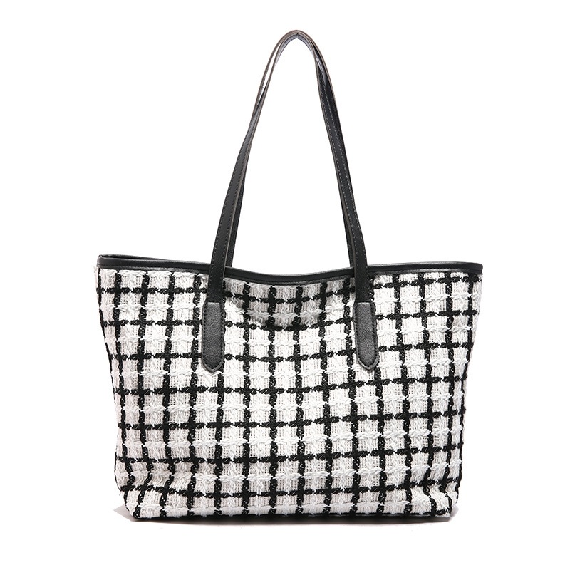 Large-capacity checkered bag for women, 2024 new style fashionable striped handbag, stylish and versatile single-shoulder tote bag Item Picture
