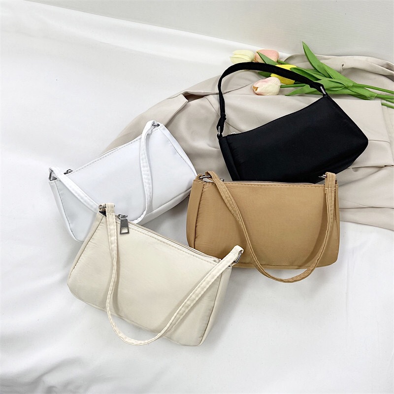 One-piece consignment delivery of 2022 new style women's underarm bags, small cloth bags, European and American fashionable and simple single-shoulder handbags full figure
