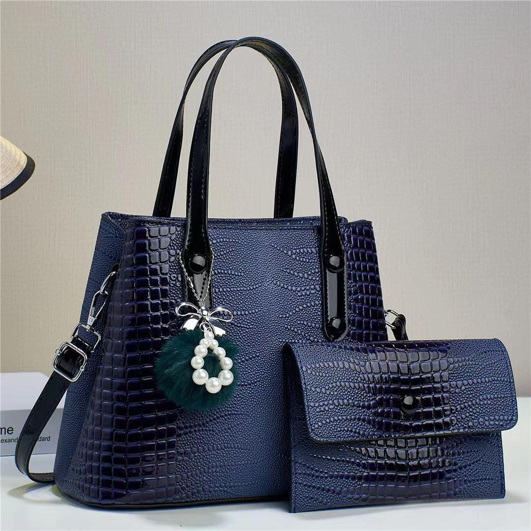 The 2023 new style of the "Mother and Child Bag" shiny leather two-piece set features a high-quality, large-capacity, single-shoulder, crossbody design for women Specification drawing
