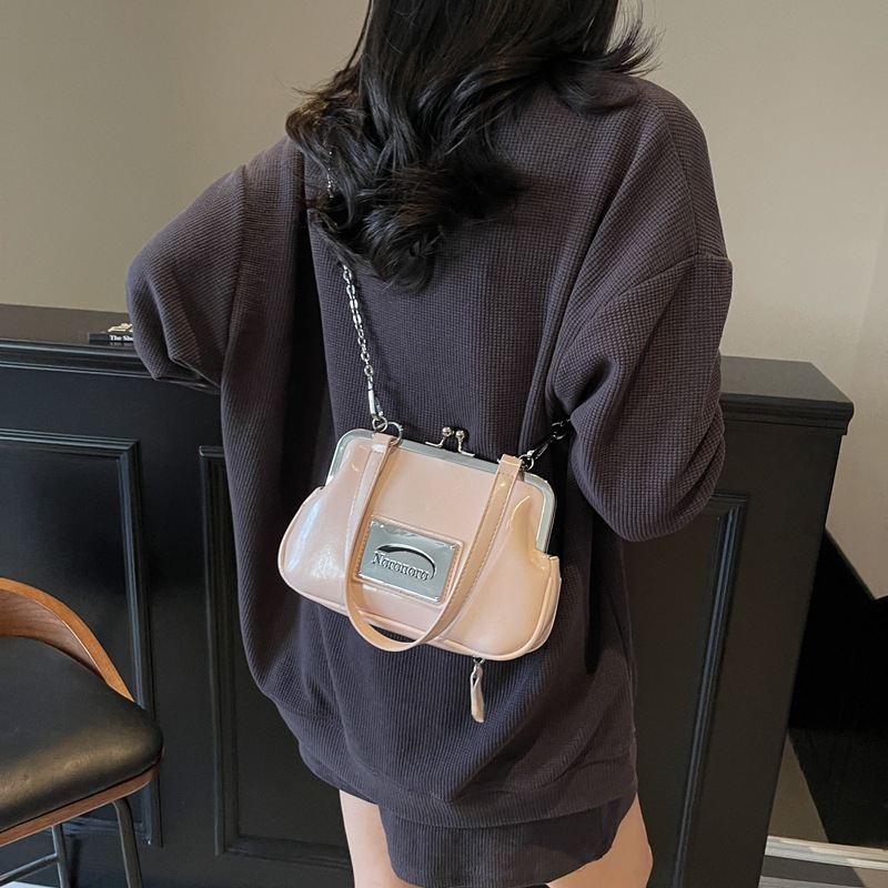 Casual, versatile and elegant ladies' handbag 2025 new style, high-end and fashionable chain single-shoulder crossbody makeup bag Specification drawing