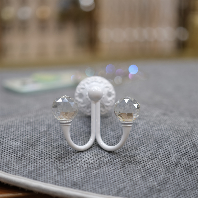 【 Yonghao Hardware 】 Cross-border supply factory direct sales of aluminum alloy double-head crystal curtain hooks and wall hooks Specification drawing