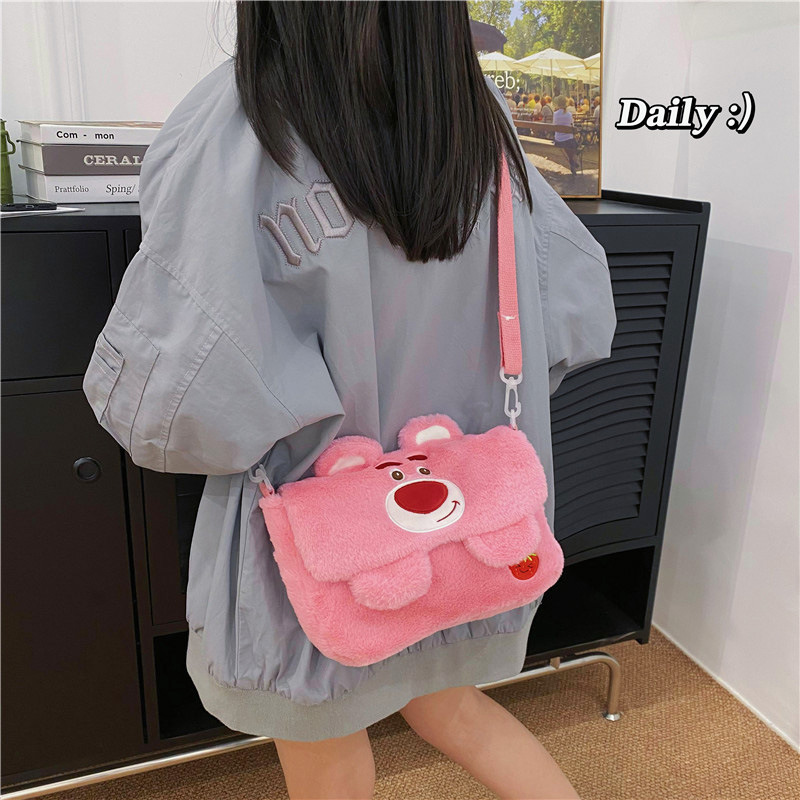 Plush toy postman bag, cartoon cute envelope shoulder bag, 2023 new style Japanese versatile strawberry bear crossbody bag details Picture