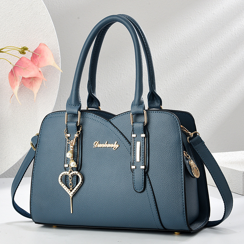 Bag Girl 2025 Autumn/Winter New Mom style handbag, elegant and large-capacity, middle-aged women's crossbody bag, single-shoulder bag details Picture