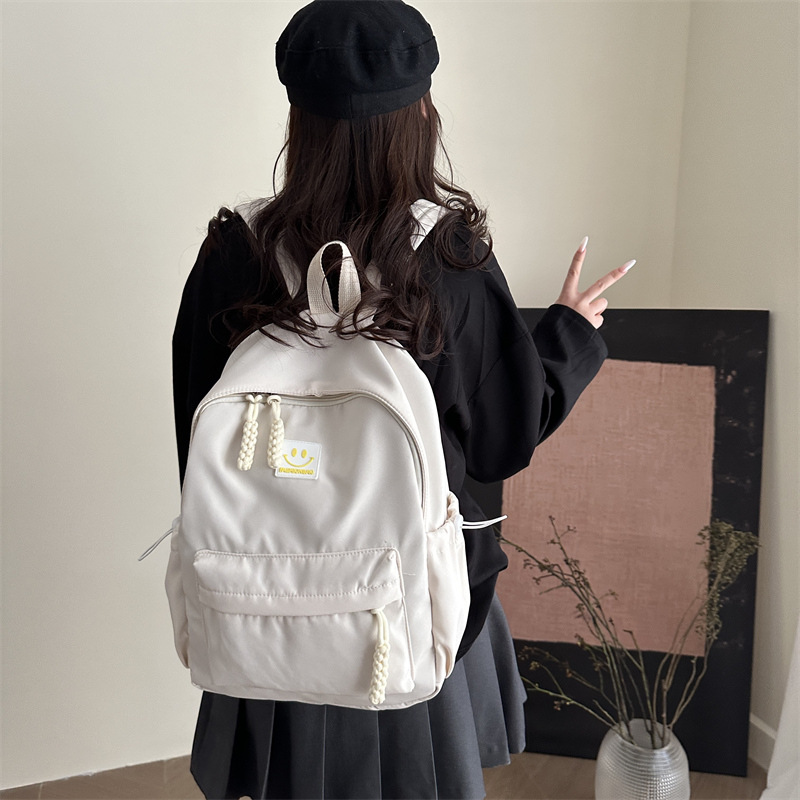 Japanese-style soft girl large-capacity backpack, a niche and simple design for girls, a backpack for junior high school students, a small backpack for girls' spring outing details Picture