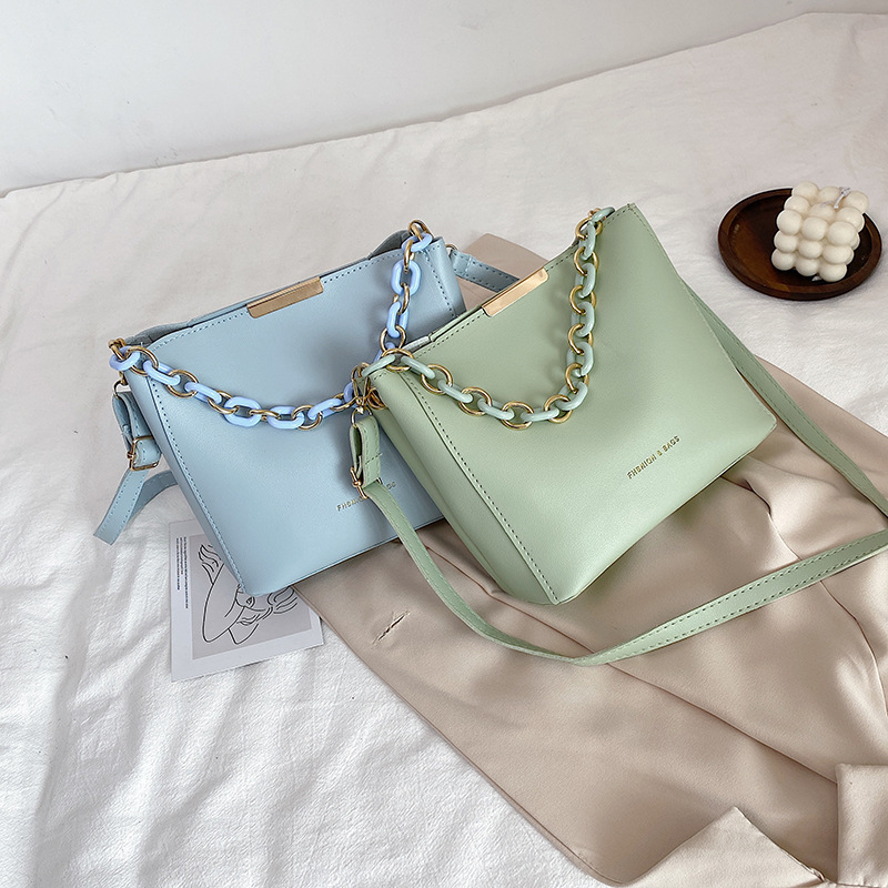 Wholesale of 2022 new trendy ins single-shoulder hand-held crossbody bags and fashionable bucket bags in the foreign trade chain for women details Picture