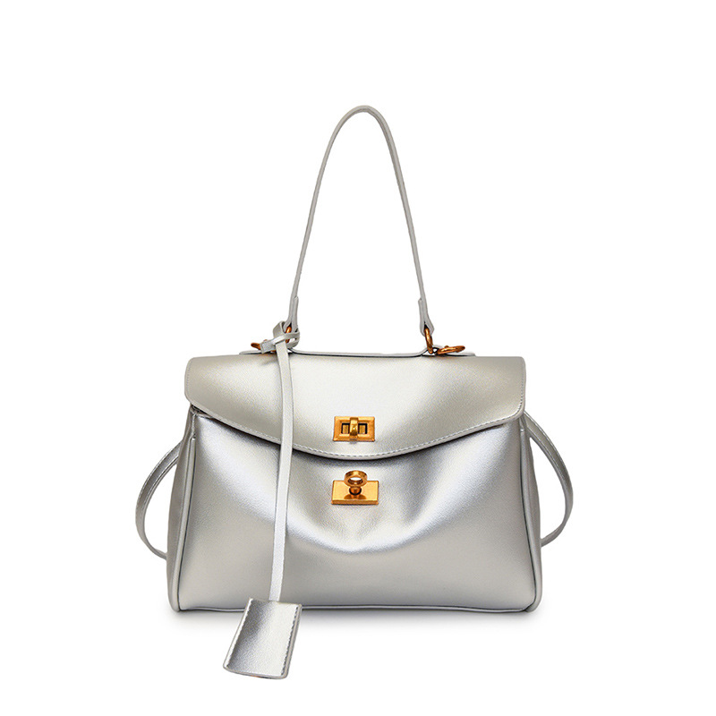 French-style high-end texture soft surface tote bag, simple and large-capacity elegant underarm single-shoulder bag, commuting crossbody bag Item Picture