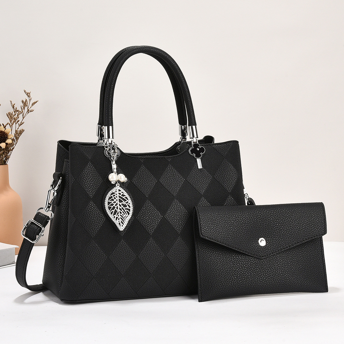 Women's single-shoulder crossbody bag, new women's bag, women's manufacturer, foreign trade fashionable and versatile mother-and-child bag Specification drawing