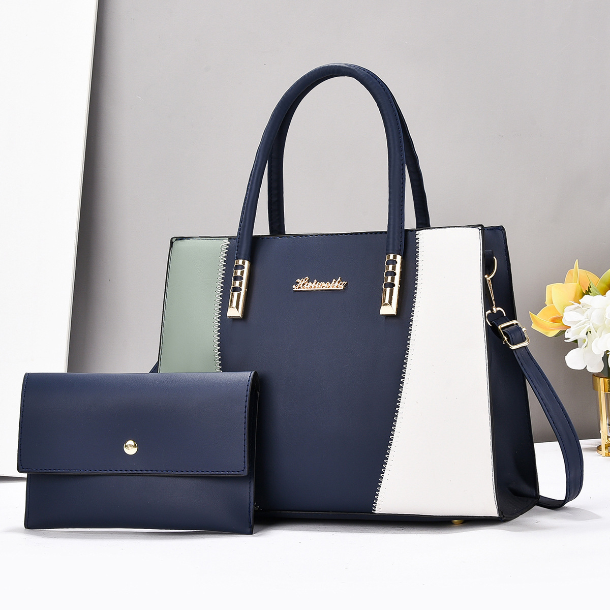 A new style of high-end, simple and versatile mother-and-child bag in candy color, single-shoulder and hand-carry cross-border large-capacity women's bag Specification drawing
