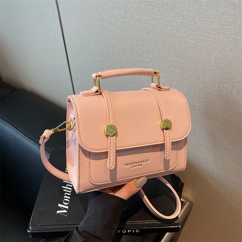 Casual, simple and high-end quality crossbody bag for women 2025 new style, trendy, fashionable and versatile single-shoulder hand-carry small square bag Specification drawing